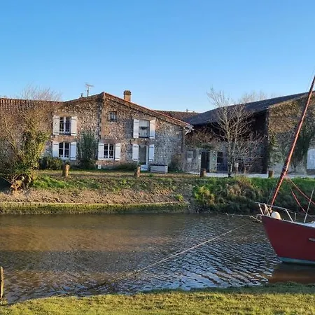 Domaine Des Pres De Joussac - Protocole Sanitaire Strict Jau-Dignac-et-Loirac