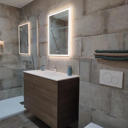 Domaine Des Pres De Joussac - Protocole Sanitaire Strict * Jau-Dignac-et-Loirac