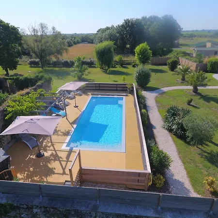 Ferienhaus Domaine Des Pres De Joussac - Protocole Sanitaire Strict *